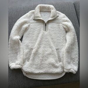 NWOT Abercrombie & Fitch Off-White Sherpa Pullover